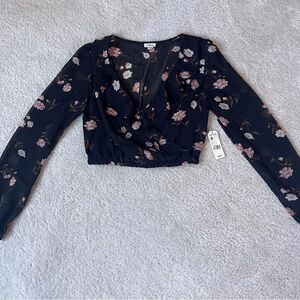 Floral Long Sleeve Women's Top - Black